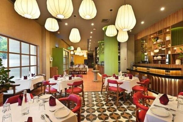 Salt Restaurant And Grill
